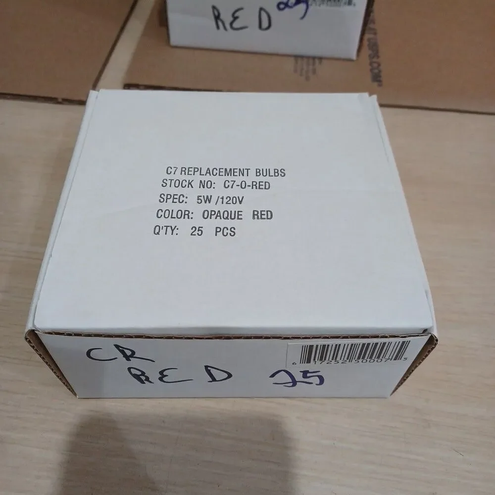 C7 5W Red Box of 25 Replacement Bulbs Opaque  120v NOS Light Show Craft